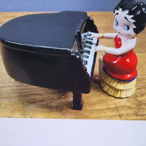 VINTAGE BETTY BOOP PIANO PLAYING MUSIC BOX 1983 - Picture 3 of 10